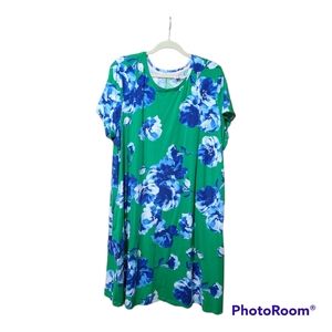 Isaac Mizrahi t-shirt dress. Green floral. 2XL